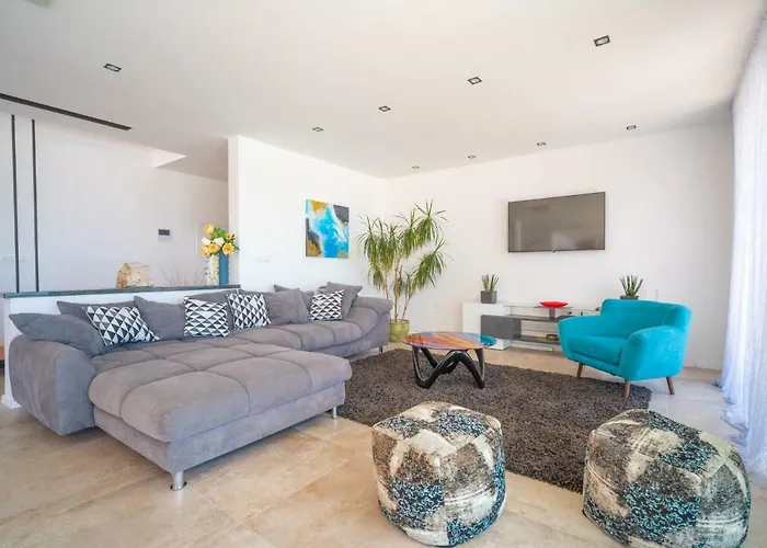 Minimal By Interhome Vila *