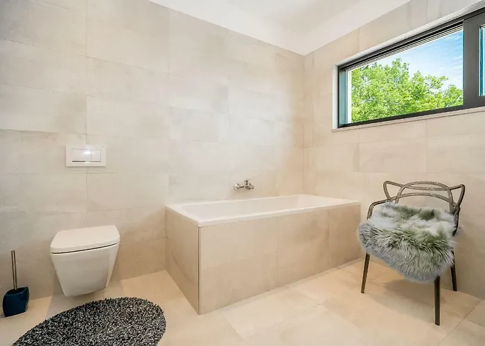 Vila Minimal By Interhome *